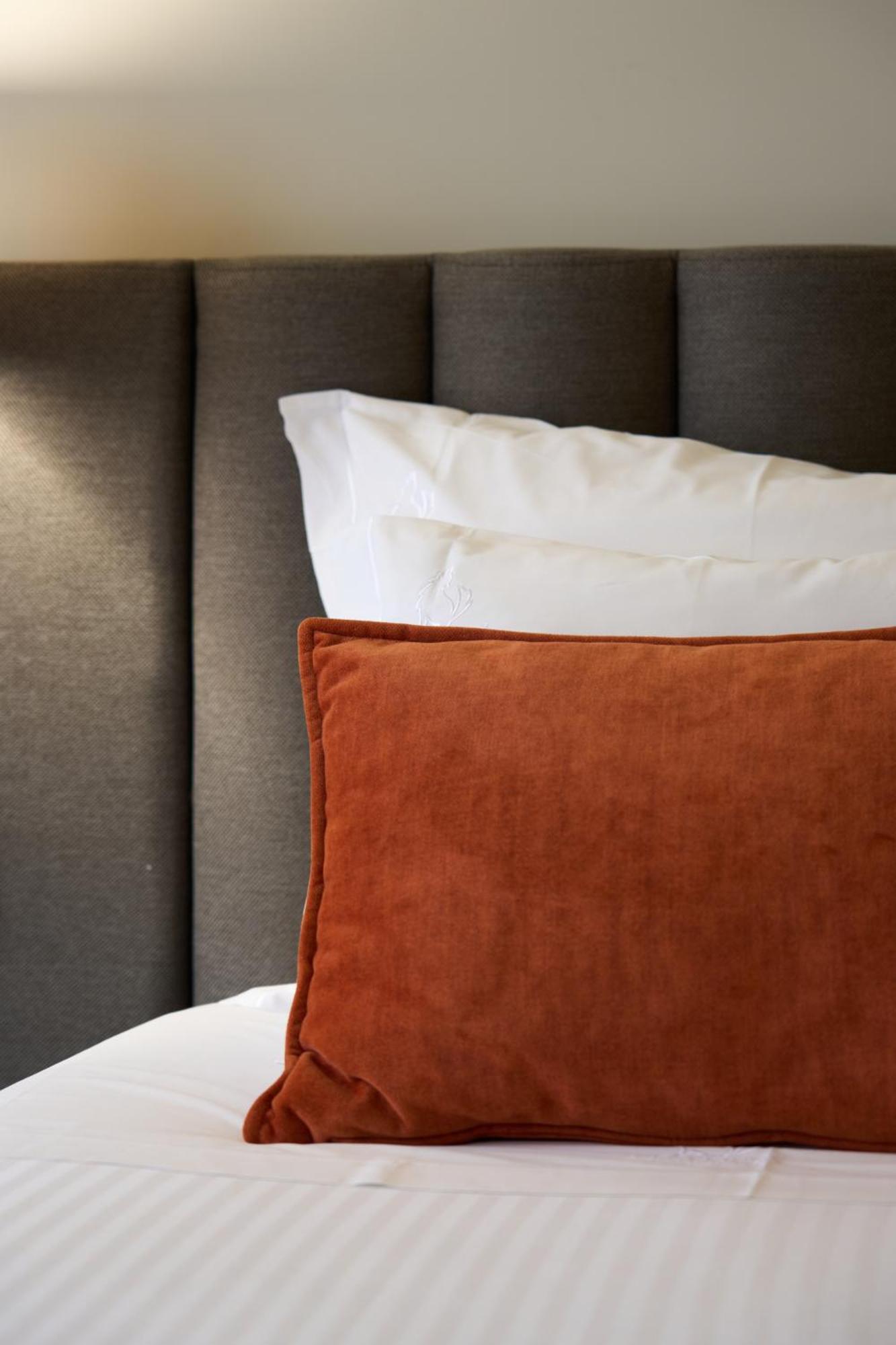 Hotel Versatile Guarda Luaran gambar