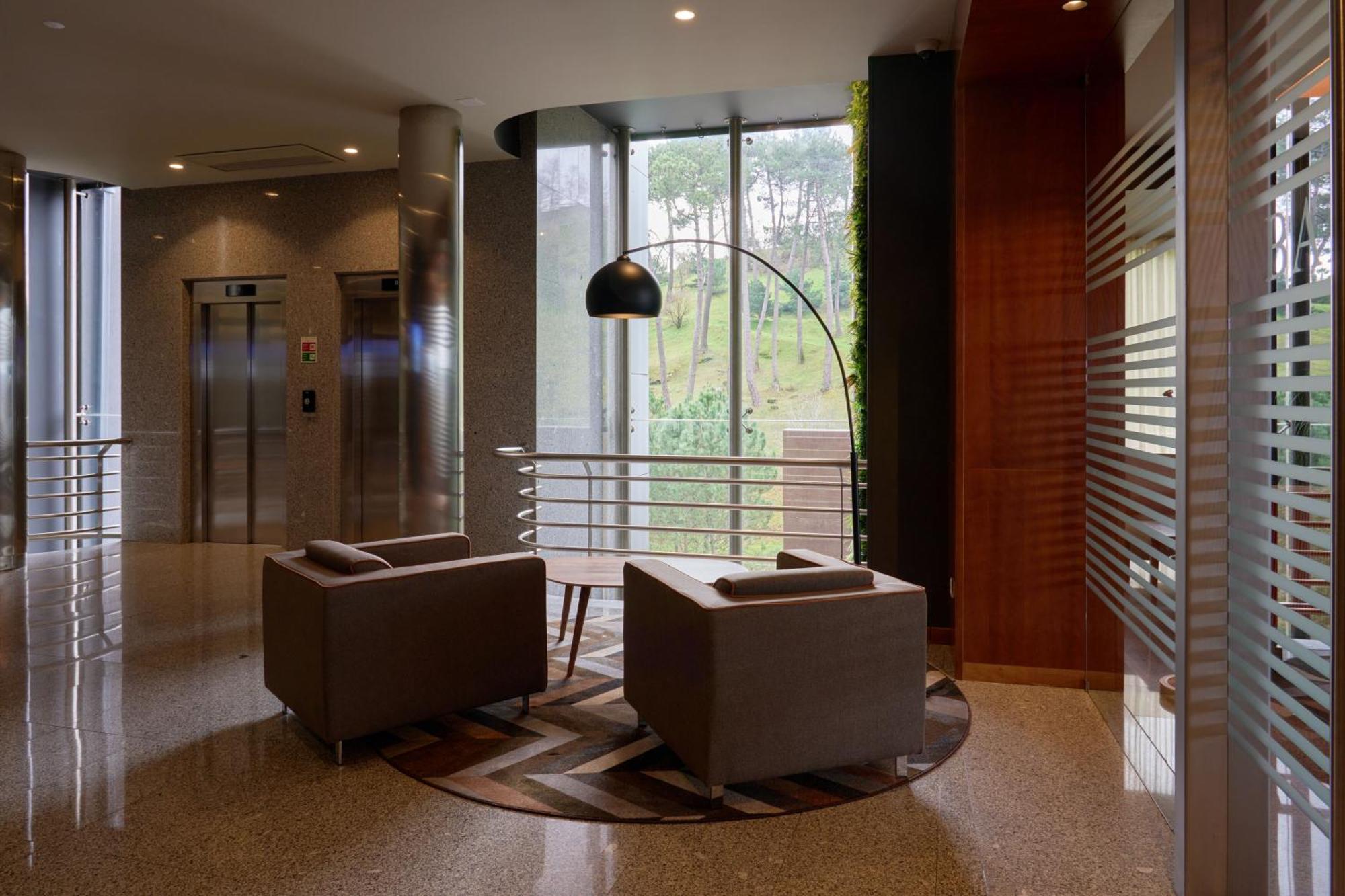 Hotel Versatile Guarda Luaran gambar