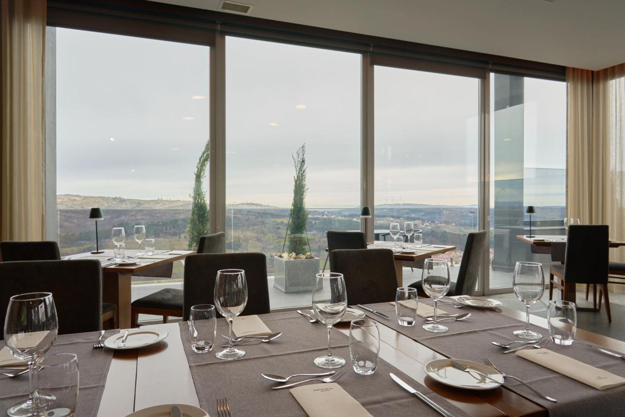 Hotel Versatile Guarda Luaran gambar